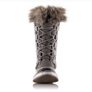 Sorel Joan of arctic snow boots